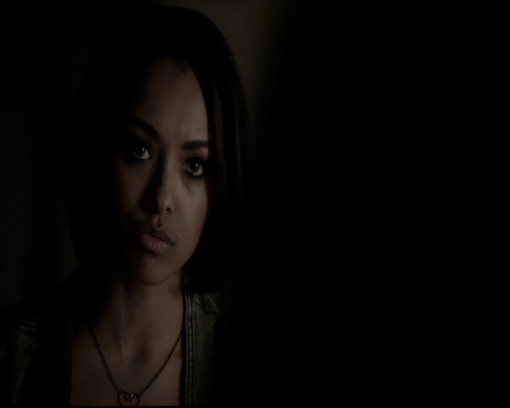 VampireDiariesWorld-dot-org_5x22Home0149.jpg