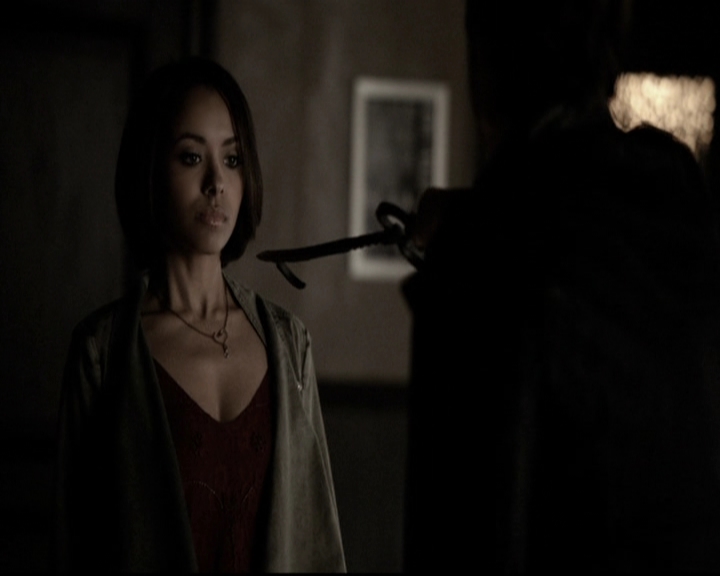 VampireDiariesWorld-dot-org_5x22Home0168.jpg