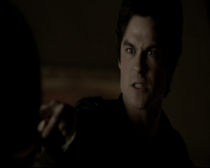 VampireDiariesWorld-dot-org_5x22Home0171.jpg
