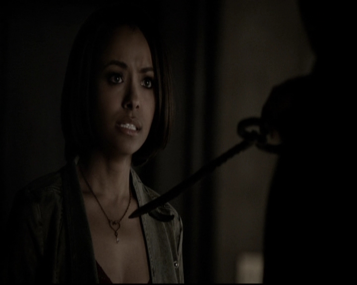 VampireDiariesWorld-dot-org_5x22Home0182.jpg