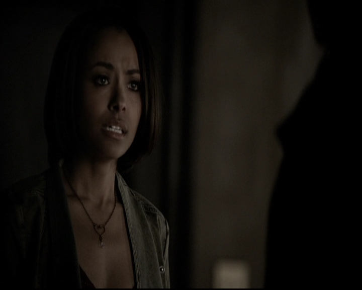 VampireDiariesWorld-dot-org_5x22Home0183.jpg