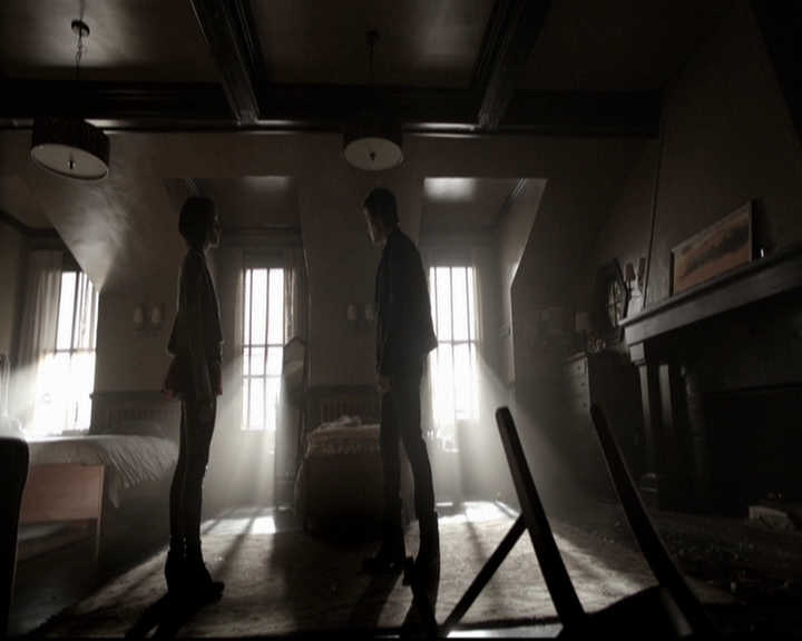 VampireDiariesWorld-dot-org_5x22Home0186.jpg