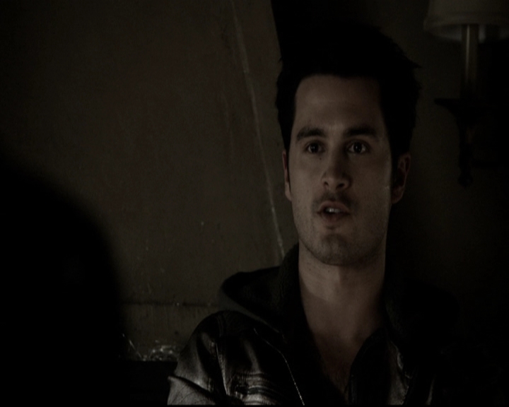 VampireDiariesWorld-dot-org_5x22Home0197.jpg