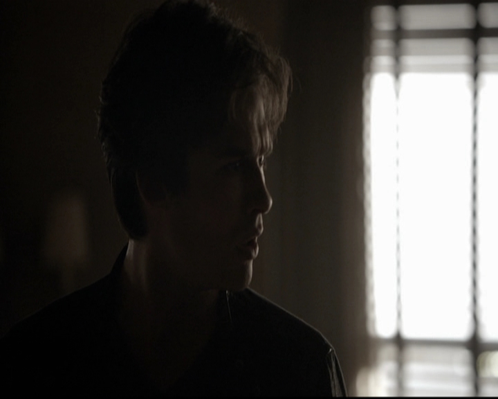 VampireDiariesWorld-dot-org_5x22Home0201.jpg