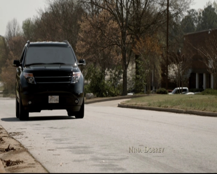 VampireDiariesWorld-dot-org_5x22Home0225.jpg