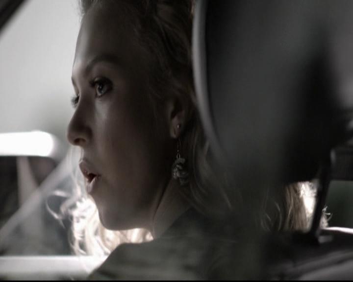 VampireDiariesWorld-dot-org_5x22Home0233.jpg