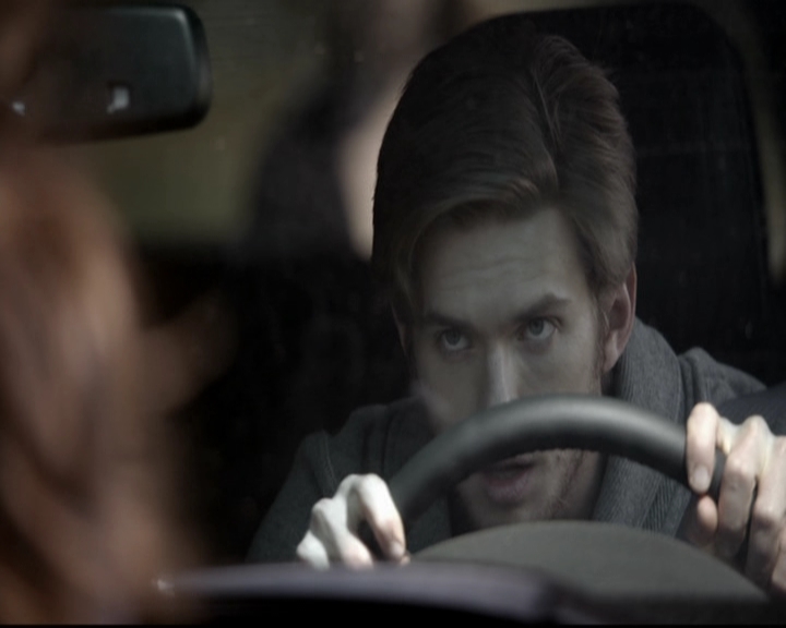 VampireDiariesWorld-dot-org_5x22Home0249.jpg