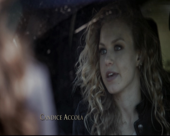 VampireDiariesWorld-dot-org_5x22Home0256.jpg