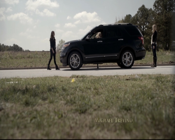 VampireDiariesWorld-dot-org_5x22Home0260.jpg