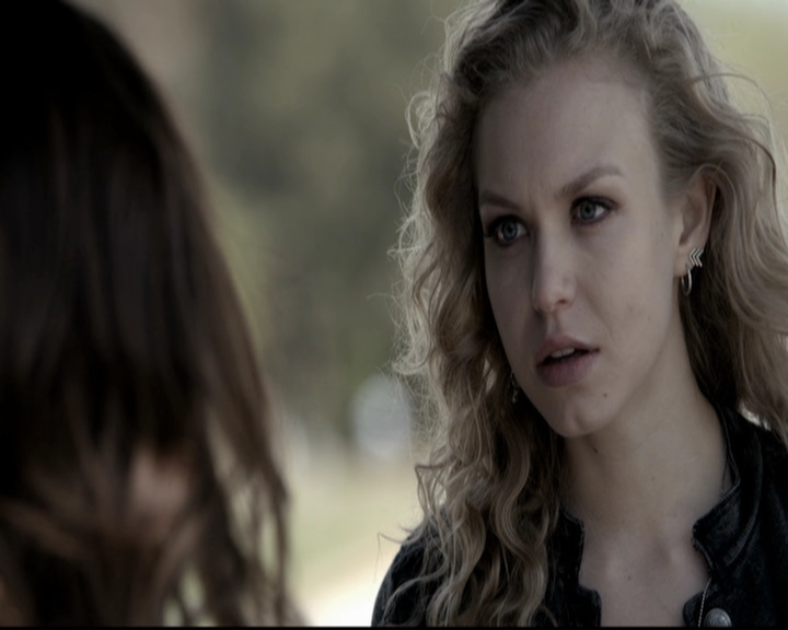 VampireDiariesWorld-dot-org_5x22Home0304.jpg