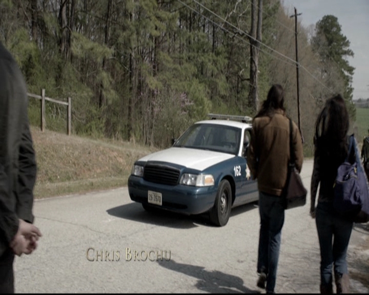 VampireDiariesWorld-dot-org_5x22Home0329.jpg