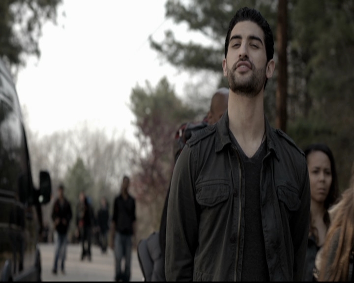 VampireDiariesWorld-dot-org_5x22Home0335.jpg VampireDiariesWorld-dot-org_5x22Home0335.jpg