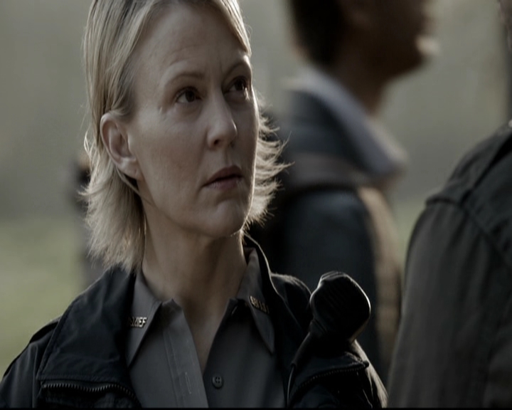 VampireDiariesWorld-dot-org_5x22Home0431.jpg
