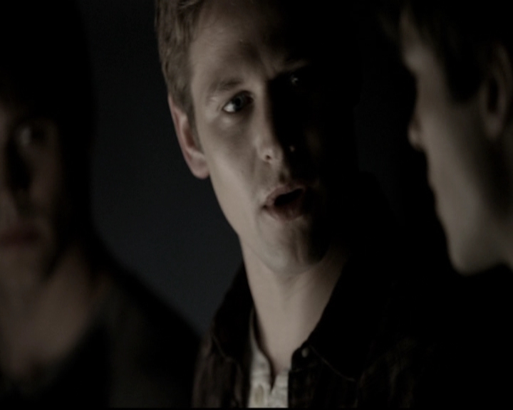 VampireDiariesWorld-dot-org_5x22Home0605.jpg