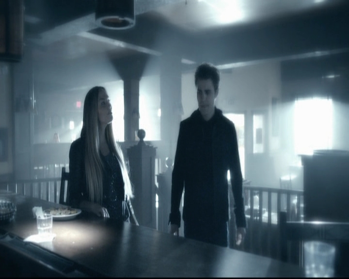 VampireDiariesWorld-dot-org_5x22Home0650.jpg