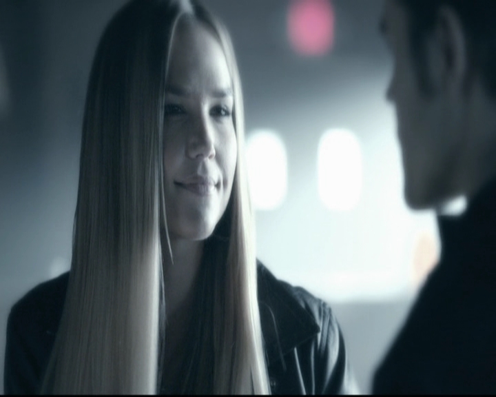 VampireDiariesWorld-dot-org_5x22Home0678.jpg
