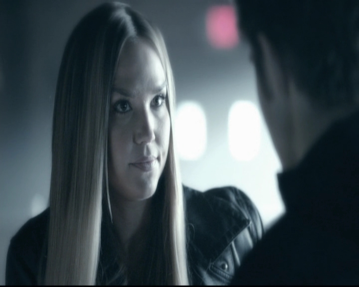VampireDiariesWorld-dot-org_5x22Home0680.jpg