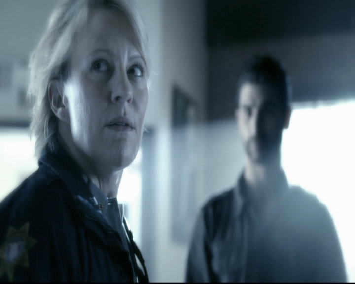 VampireDiariesWorld-dot-org_5x22Home0698.jpg