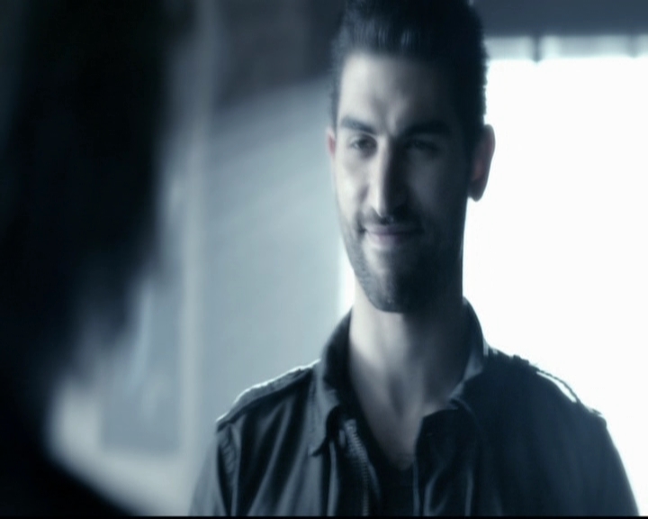 VampireDiariesWorld-dot-org_5x22Home0703.jpg