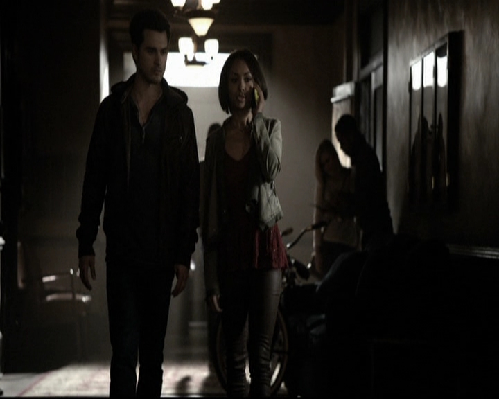 VampireDiariesWorld-dot-org_5x22Home0726.jpg