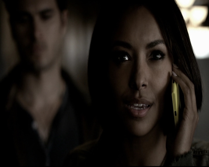 VampireDiariesWorld-dot-org_5x22Home0735.jpg