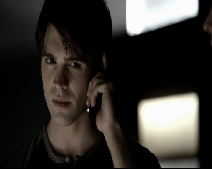 VampireDiariesWorld-dot-org_5x22Home0736.jpg