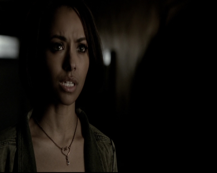 VampireDiariesWorld-dot-org_5x22Home0775.jpg