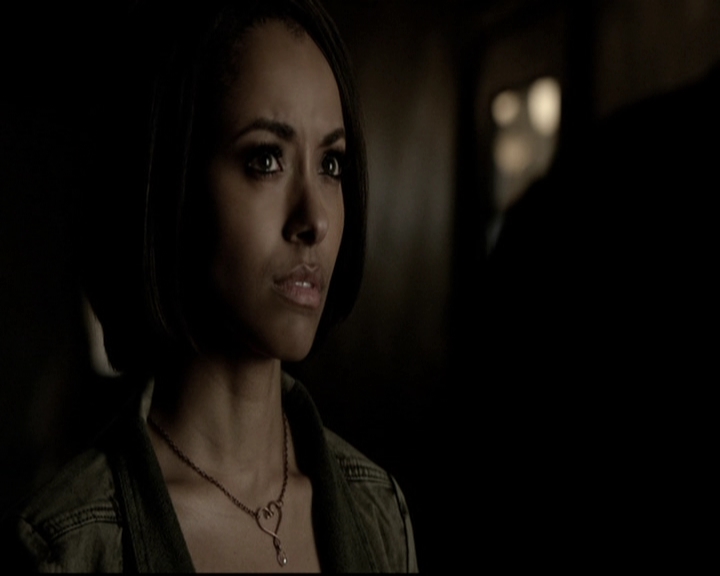 VampireDiariesWorld-dot-org_5x22Home0789.jpg