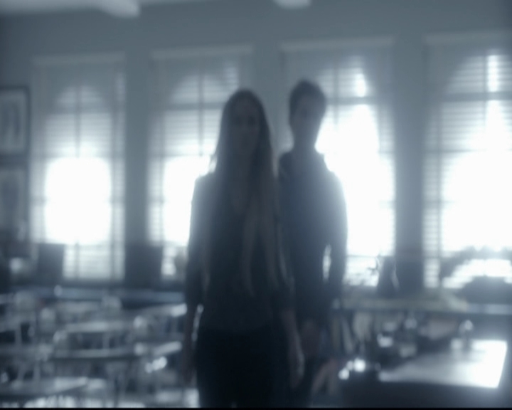 VampireDiariesWorld-dot-org_5x22Home0793.jpg