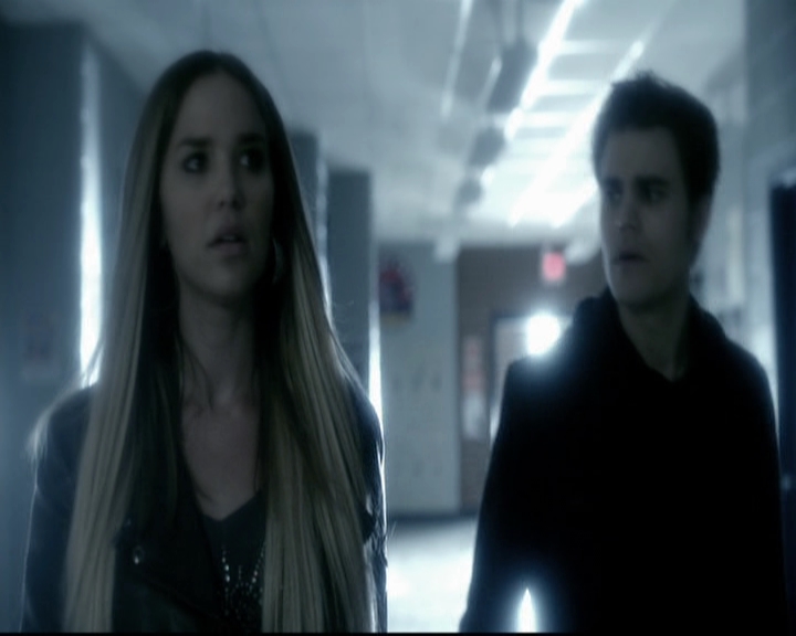 VampireDiariesWorld-dot-org_5x22Home0799.jpg