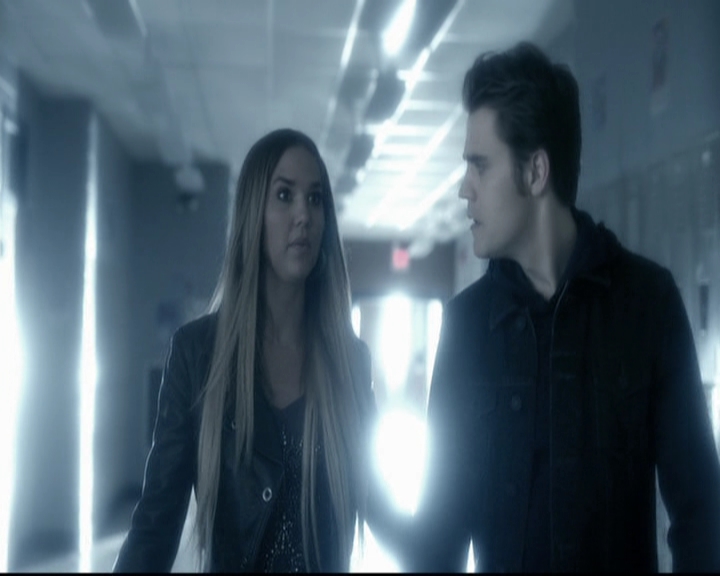 VampireDiariesWorld-dot-org_5x22Home0802.jpg