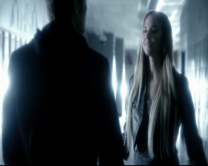 VampireDiariesWorld-dot-org_5x22Home0806.jpg