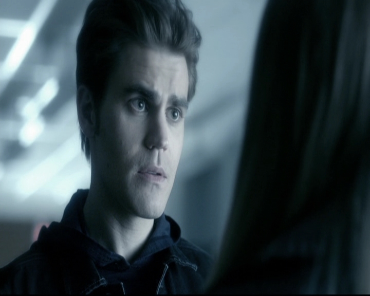 VampireDiariesWorld-dot-org_5x22Home0813.jpg