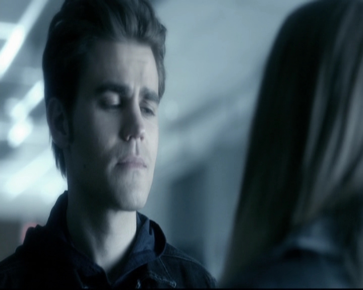 VampireDiariesWorld-dot-org_5x22Home0821.jpg