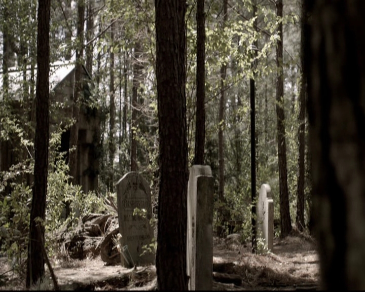 VampireDiariesWorld-dot-org_5x22Home0828.jpg