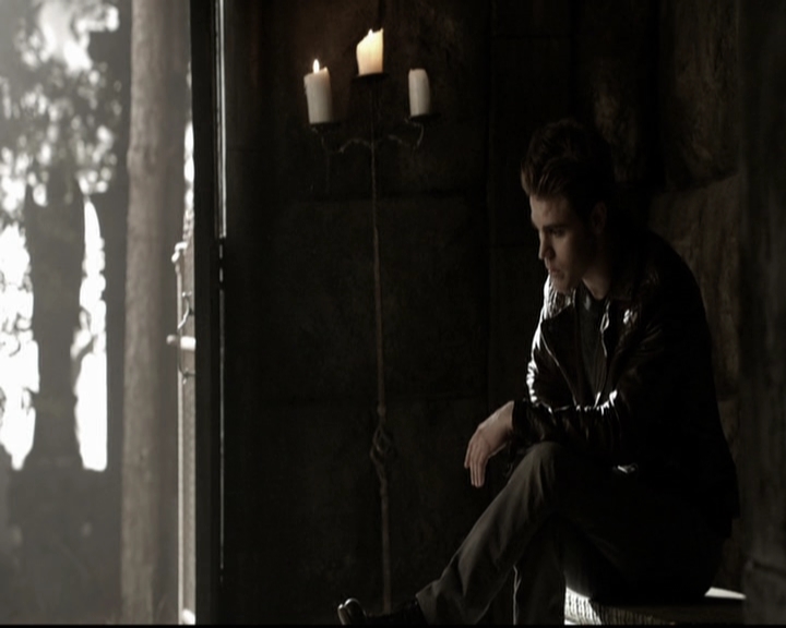 VampireDiariesWorld-dot-org_5x22Home0843.jpg