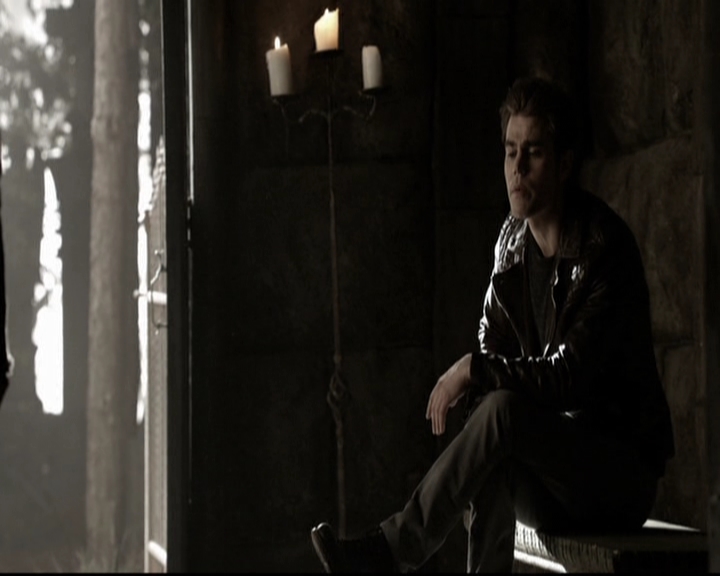 VampireDiariesWorld-dot-org_5x22Home0845.jpg