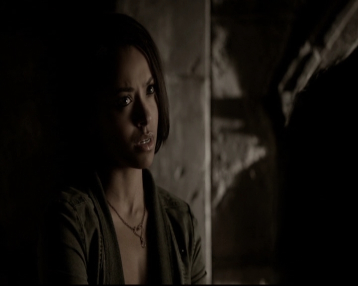 VampireDiariesWorld-dot-org_5x22Home0853.jpg