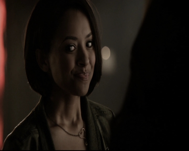 VampireDiariesWorld-dot-org_5x22Home0858.jpg