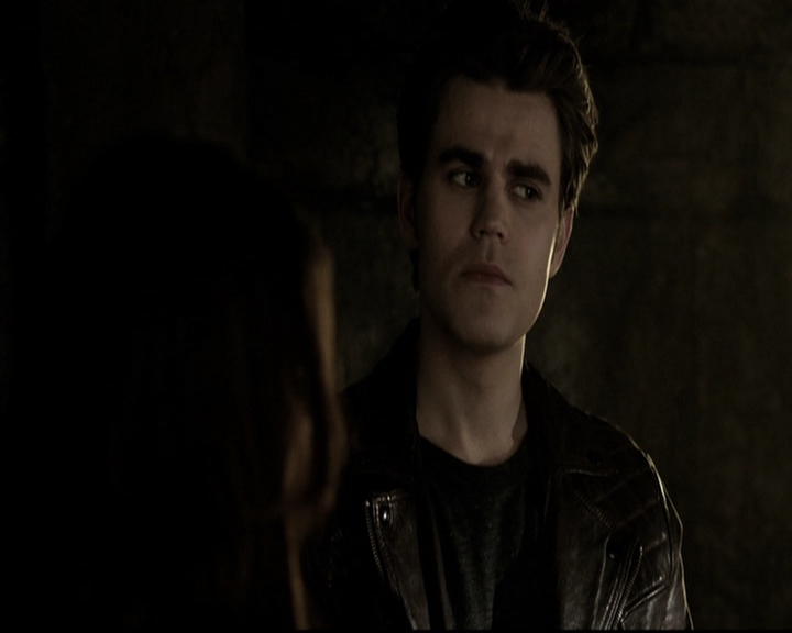 VampireDiariesWorld-dot-org_5x22Home0860.jpg