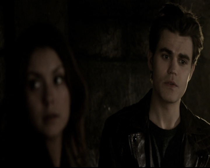 VampireDiariesWorld-dot-org_5x22Home0863.jpg