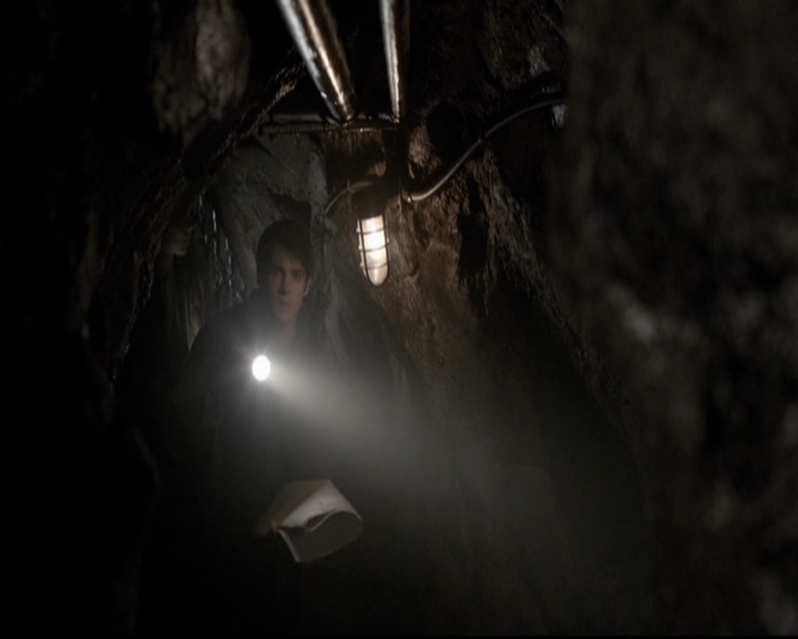 VampireDiariesWorld-dot-org_5x22Home0888.jpg