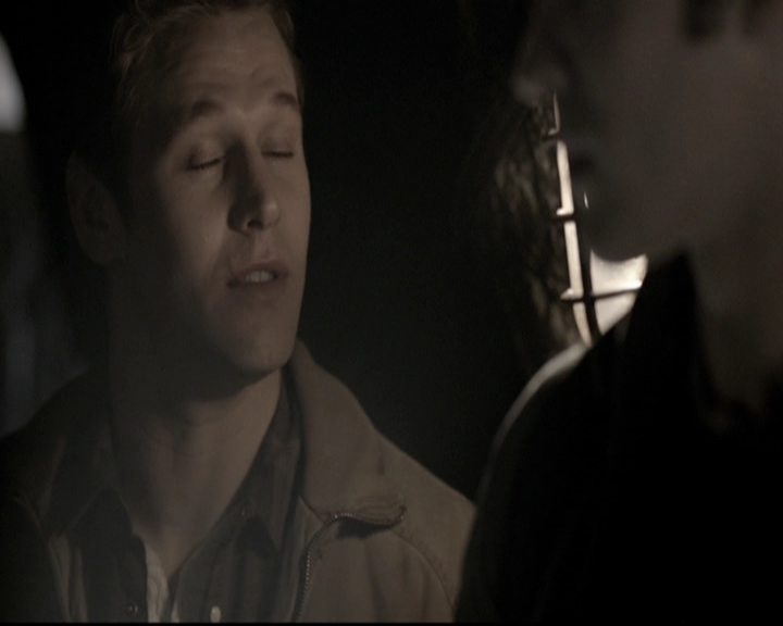 VampireDiariesWorld-dot-org_5x22Home0899.jpg
