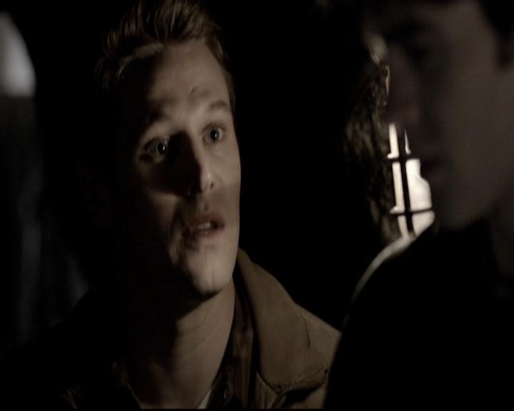 VampireDiariesWorld-dot-org_5x22Home0901.jpg