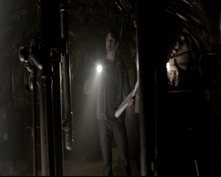 VampireDiariesWorld-dot-org_5x22Home0916.jpg