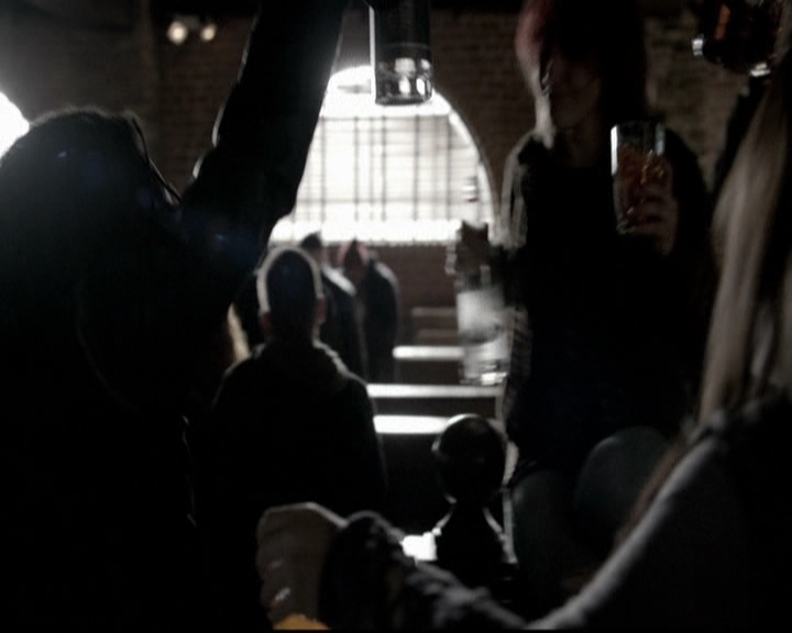 VampireDiariesWorld-dot-org_5x22Home0921.jpg