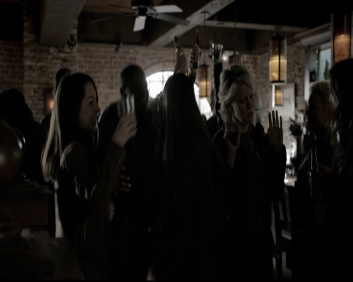VampireDiariesWorld-dot-org_5x22Home0925.jpg