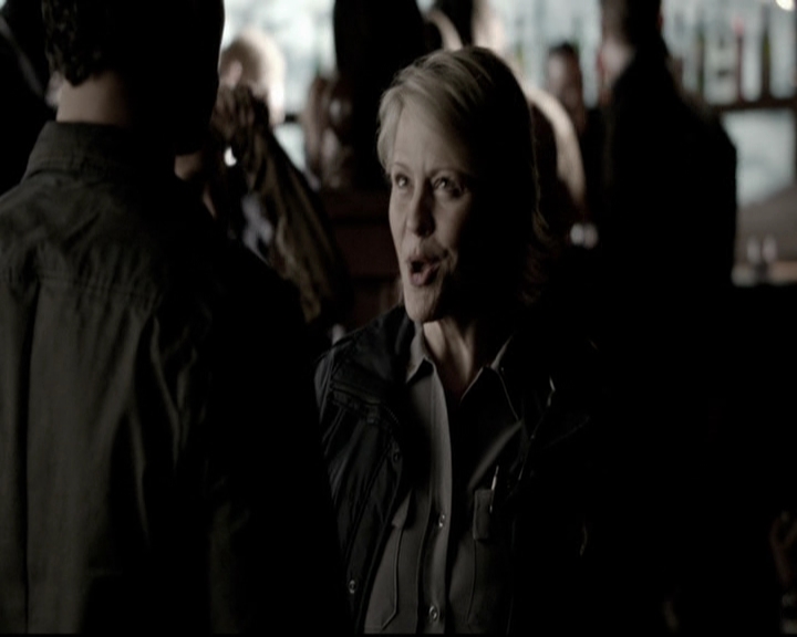 VampireDiariesWorld-dot-org_5x22Home0942.jpg
