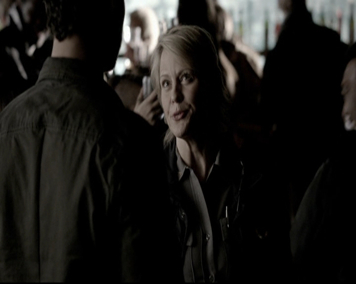 VampireDiariesWorld-dot-org_5x22Home0943.jpg