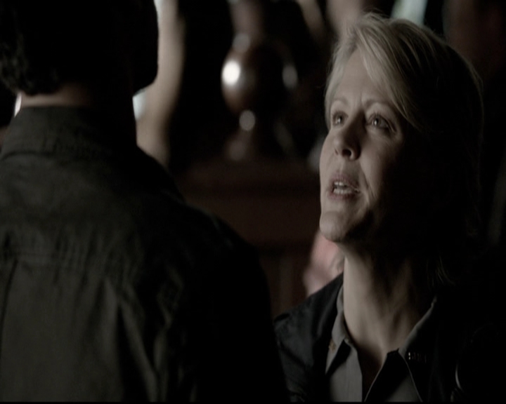 VampireDiariesWorld-dot-org_5x22Home0952.jpg